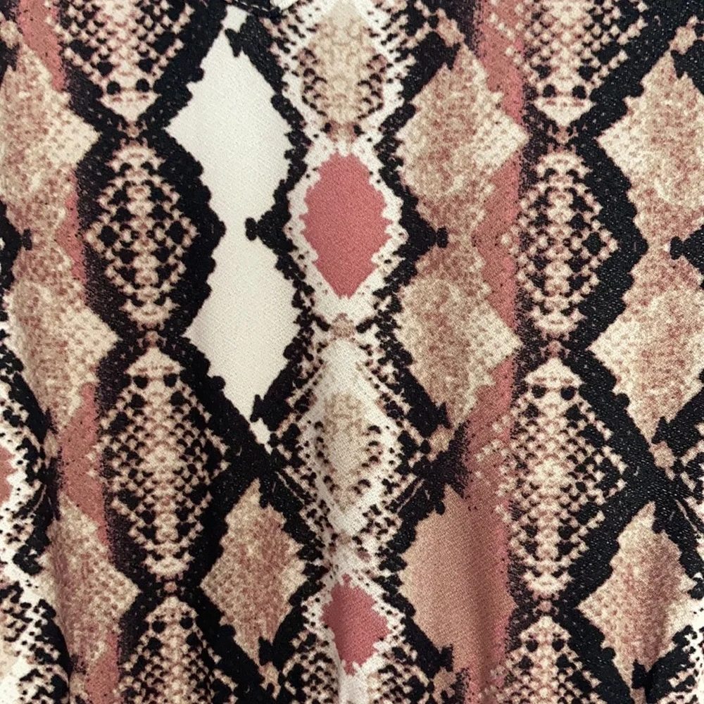 Candie’s python print animal print fit & flare dress w stretch L jr - Picture 5 of 15